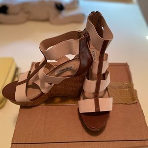 Steve Madden Wedges